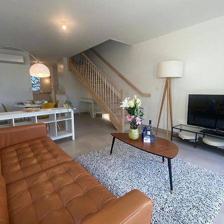 Roche Blanche - Terrasse Et Parking Apartment Nimes Exterior photo